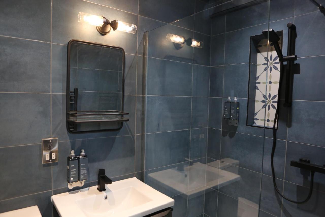 No 12 - Stunning Self Check-In Apartments In Worcester Centre Ngoại thất bức ảnh