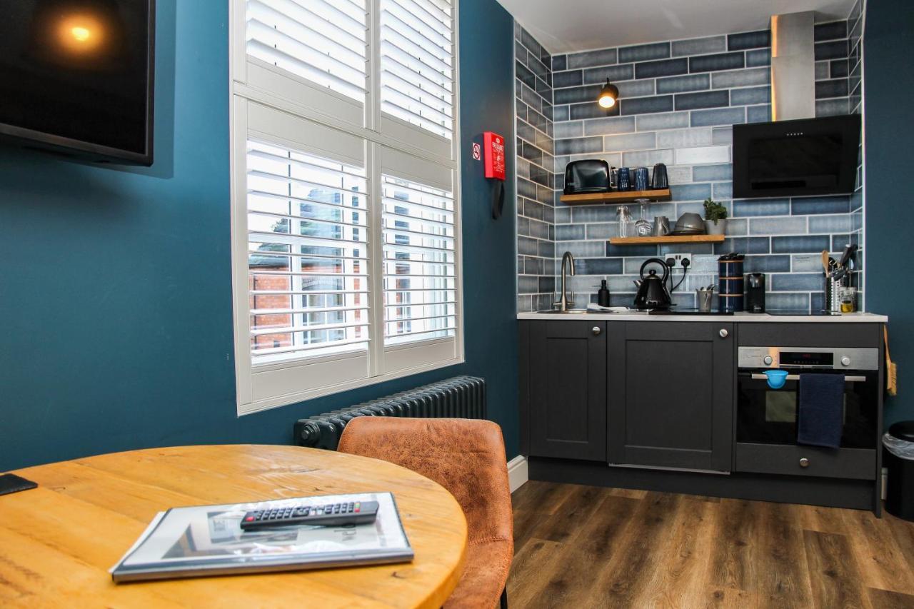 No 12 - Stunning Self Check-In Apartments In Worcester Centre Ngoại thất bức ảnh